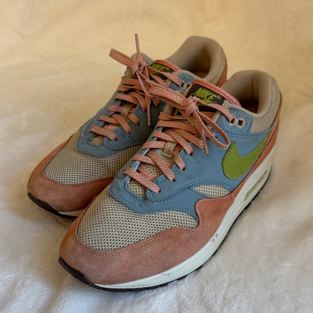 Nike Colorblock Low-Top Sneakers in Pink, Blue & Green